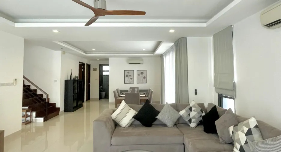 For sale 5 bed villa in Thalang, Phuket