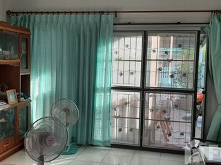 For sale 2 bed townhouse in Bang Pakong, Chachoengsao