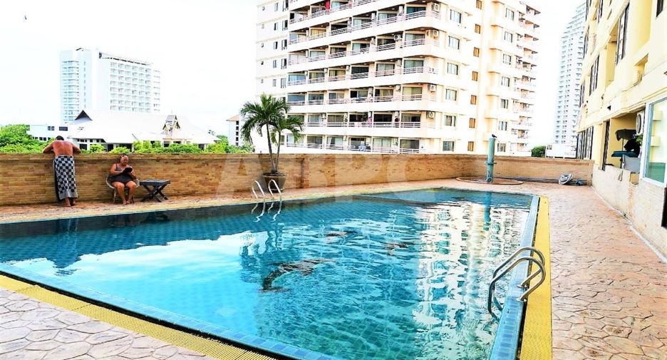 For rent and for sale 1 bed condo in Pratumnak, Pattaya