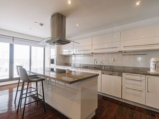 For sale 2 Beds house in Bang Rak, Bangkok