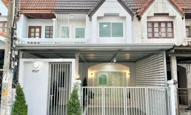 For sale 3 bed townhouse in Bang Bua Thong, Nonthaburi