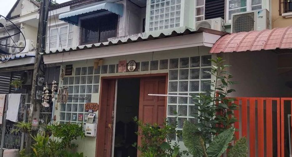 For sale 2 Beds townhouse in Mueang Nonthaburi, Nonthaburi