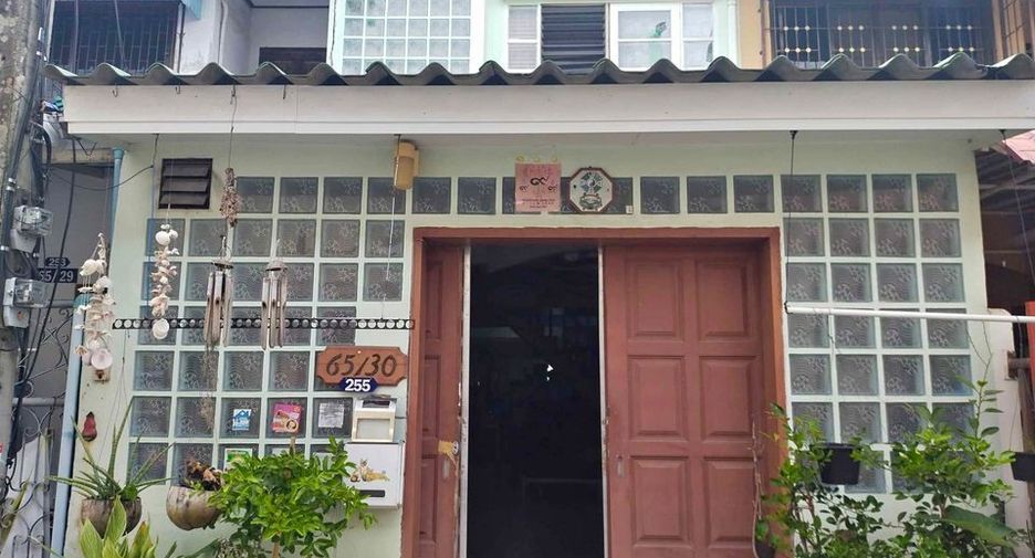 For sale 2 Beds townhouse in Mueang Nonthaburi, Nonthaburi