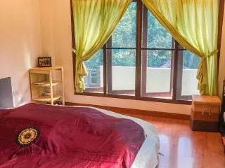 For sale 4 bed house in Mueang Chumphon, Chumphon