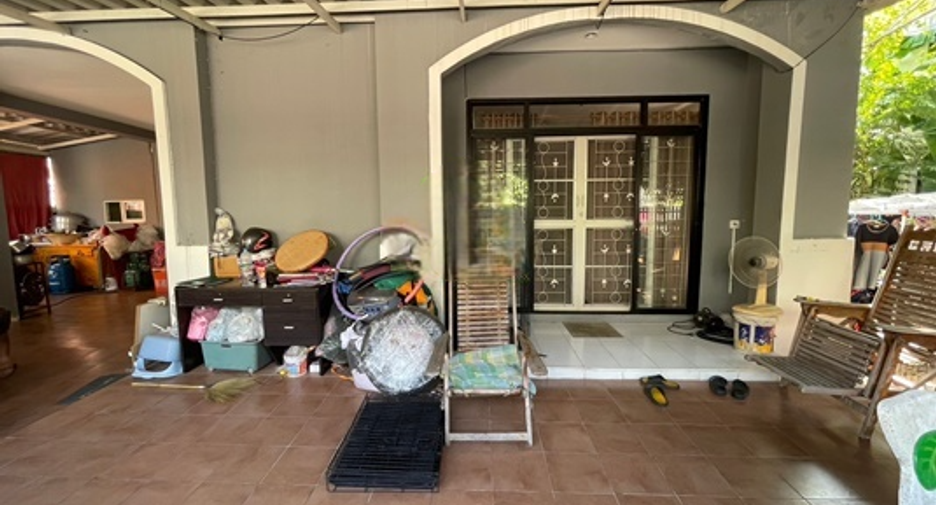 For sale 3 bed house in Lam Luk Ka, Pathum Thani