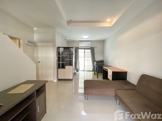 For sale 4 Beds townhouse in Lat Lum Kaeo, Pathum Thani