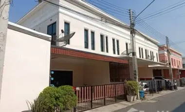 For sale 2 bed townhouse in Phan Thong, Chonburi