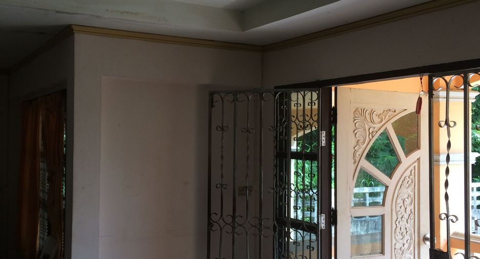 For sale 3 bed house in Mueang Ubon Ratchathani, Ubon Ratchathani Hipflat