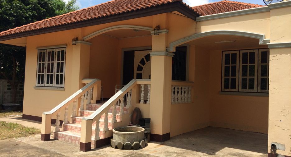 For sale 3 bed house in Mueang Ubon Ratchathani, Ubon Ratchathani Hipflat