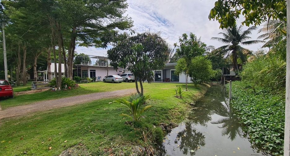 For sale land in Amphawa, Samut Songkhram