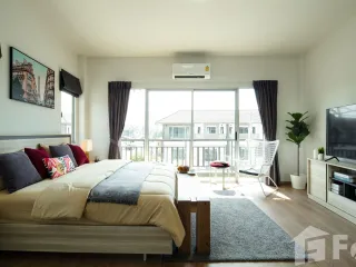 For sale 3 bed townhouse in Mueang Chachoengsao, Chachoengsao