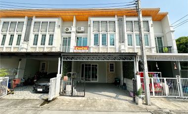 For sale 4 bed townhouse in Mueang Nonthaburi, Nonthaburi