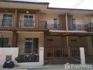 For rent 4 bed townhouse in Mueang Samut Sakhon, Samut Sakhon