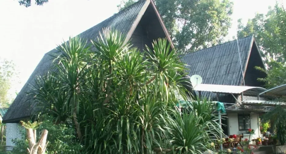 For sale 4 bed house in Mueang Udon Thani, Udon Thani