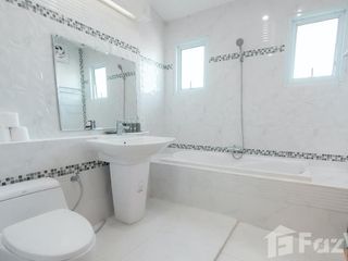 For sale 4 bed villa in Mueang Nakhon Phanom, Nakhon Phanom