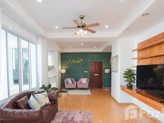 For sale 4 bed villa in Mueang Nakhon Phanom, Nakhon Phanom
