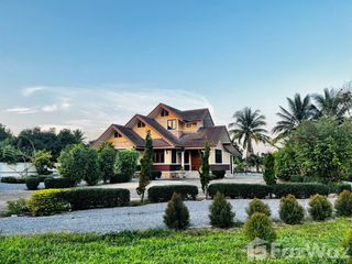 For sale 4 bed house in Mueang Chiang Rai, Chiang Rai