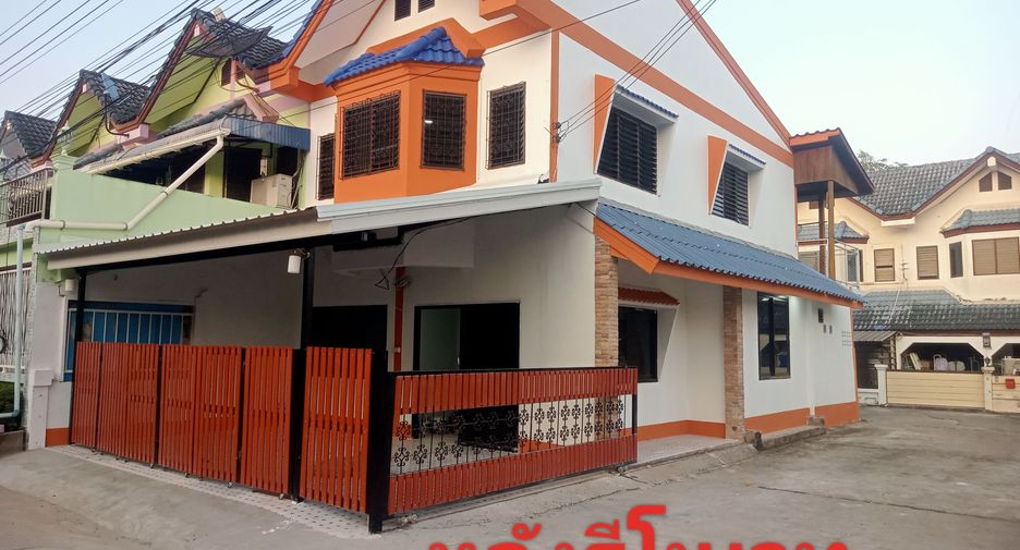 For sale 2 bed townhouse in Mueang Nong Khai, Nong Khai