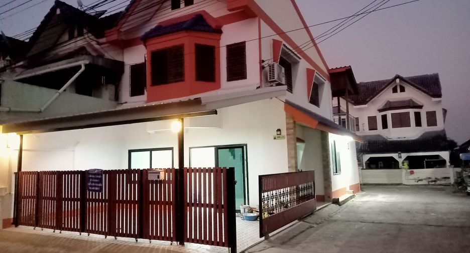 For sale 2 Beds townhouse in Mueang Nong Khai, Nong Khai