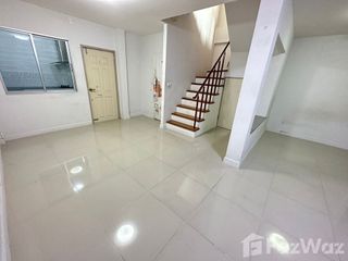 For sale 2 Beds townhouse in Lam Luk Ka, Pathum Thani