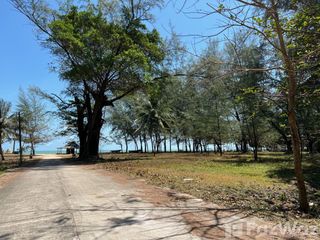 For sale land in Singhanakhon, Songkhla