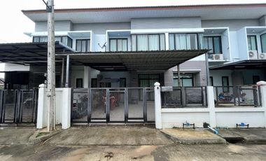 For sale 3 bed townhouse in Mueang Sisaket, Sisaket