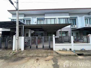 For sale 3 Beds townhouse in Mueang Sisaket, Sisaket