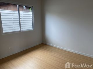 For rent 3 bed townhouse in Mueang Pathum Thani, Pathum Thani