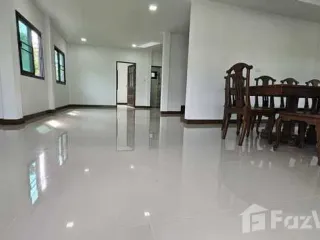 For sale 5 bed house in Mueang Lampang, Lampang
