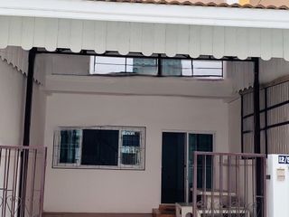 For sale 2 Beds townhouse in Mueang Rayong, Rayong