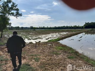 For sale land in Mueang Phichit, Phichit