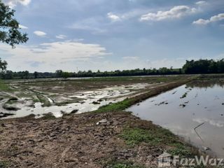 For sale land in Mueang Phichit, Phichit