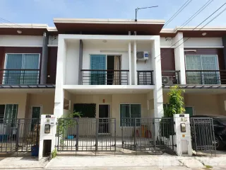 For sale 3 Beds townhouse in Sam Phran, Nakhon Pathom