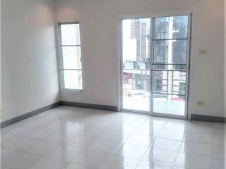 For sale 3 bed townhouse in Mueang Chiang Rai, Chiang Rai