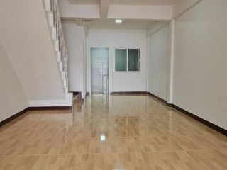 For sale 3 Beds townhouse in Phutthamonthon, Nakhon Pathom
