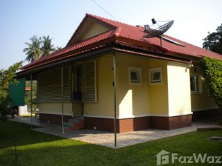 For sale 2 bed villa in Taphan Hin, Phichit