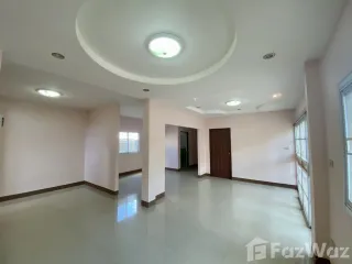 For sale 4 bed house in Mueang Udon Thani, Udon Thani