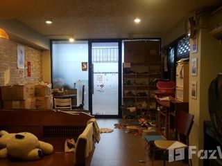 For sale 2 bed townhouse in Mueang Surat Thani, Surat Thani