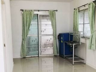 For rent 2 bed townhouse in Nong Khae, Saraburi
