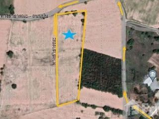 For sale land in Noen Kham, Chainat