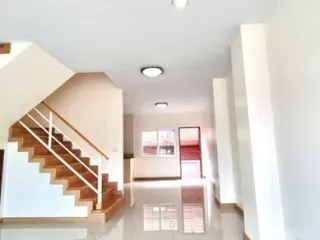 For sale 4 bed townhouse in Mueang Udon Thani, Udon Thani