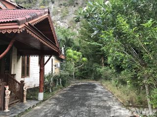 For sale 2 bed house in Mueang Phatthalung, Phatthalung