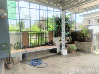 For sale 3 bed townhouse in Mueang Lamphun, Lamphun