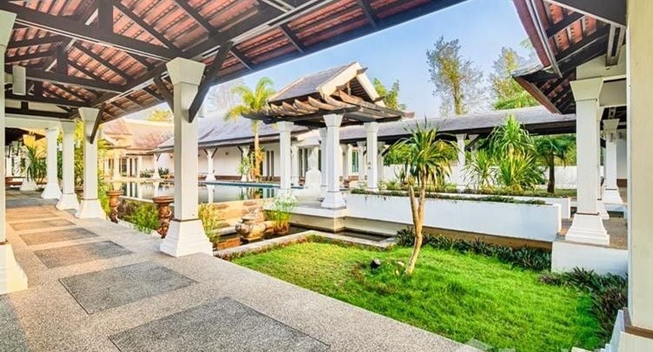 For sale 4 Beds villa in Takua Pa, Phang Nga