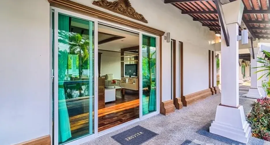 For sale 4 Beds villa in Takua Pa, Phang Nga