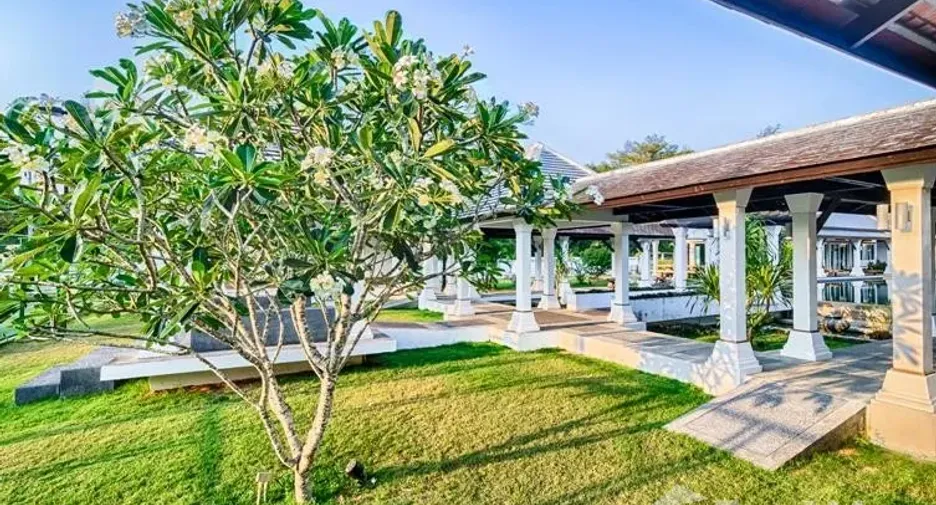 For sale 4 Beds villa in Takua Pa, Phang Nga