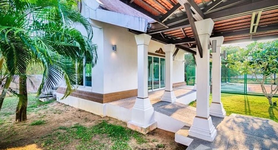 For sale 4 Beds villa in Takua Pa, Phang Nga