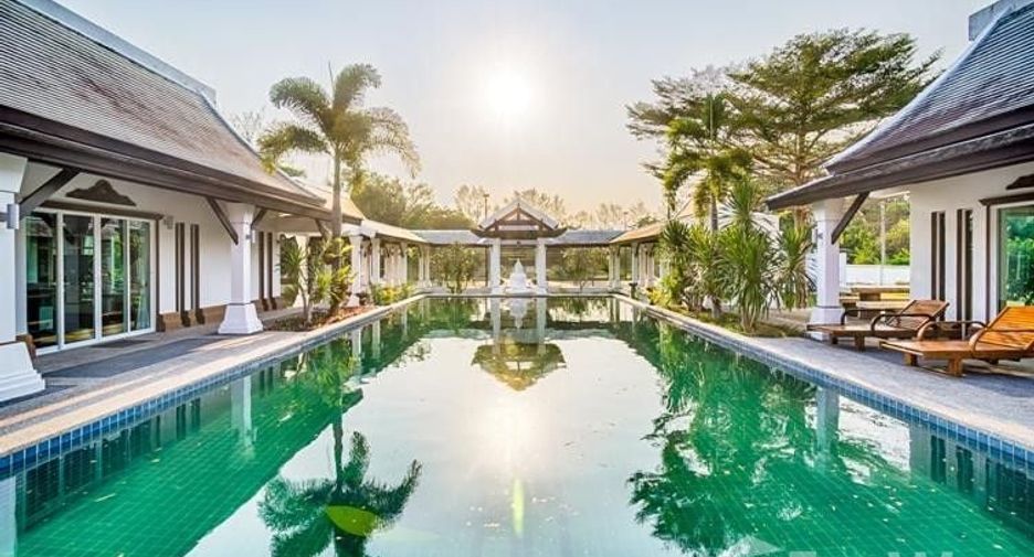 For sale 4 Beds villa in Takua Pa, Phang Nga