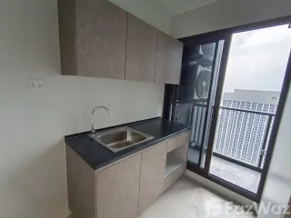 For rent スタジオ condo in Mueang Nonthaburi, Nonthaburi