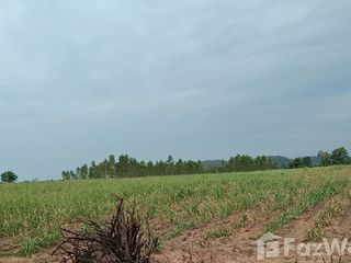 For sale land in Huai Khot, Uthai Thani